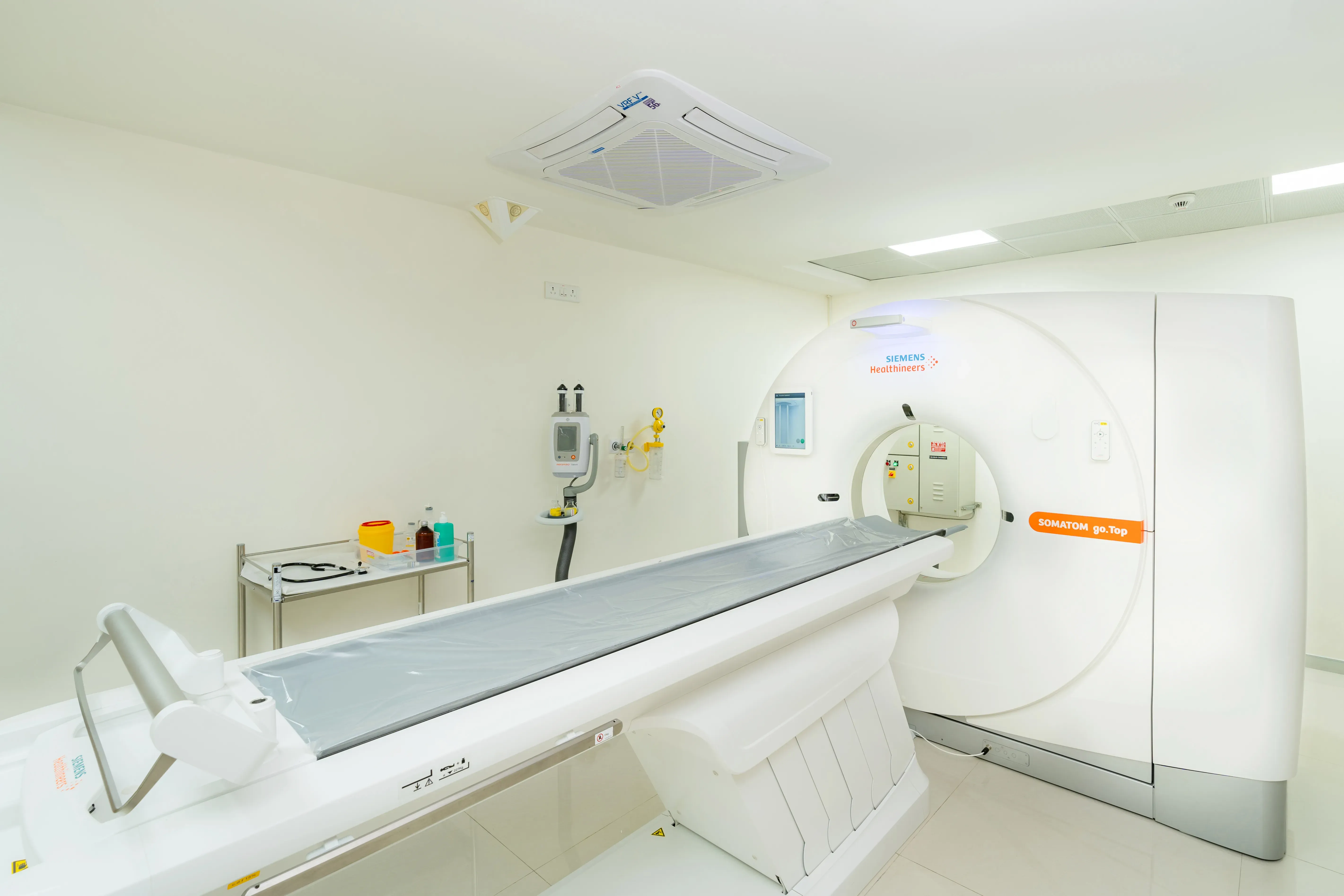 Advanced 384 Slice CT Scan Machine - United Hospital Diagnostics