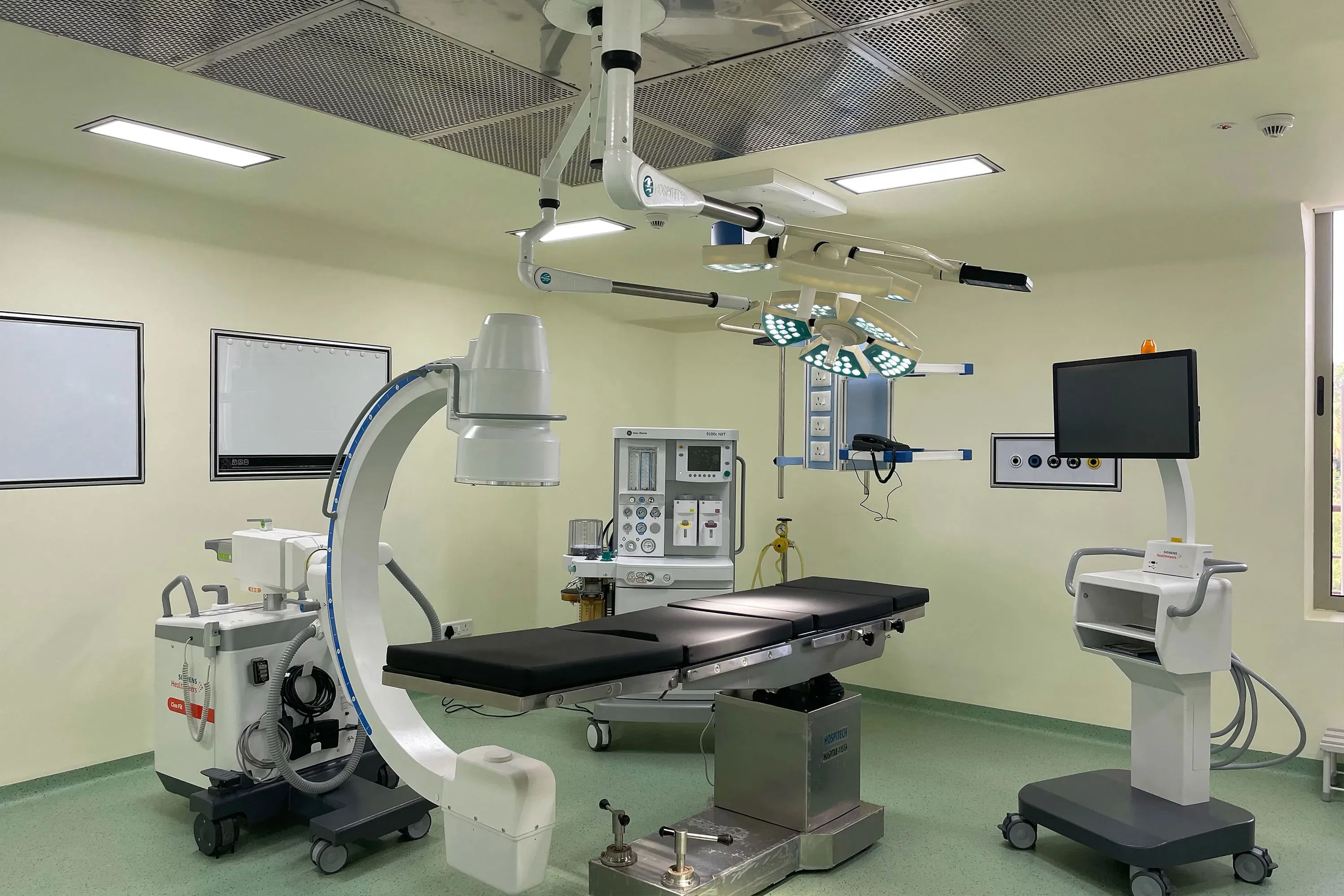 United Hospital Operation Theatre - Modular Laminar Flow OT